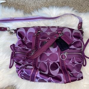 Coach poppy signature spotlight bag